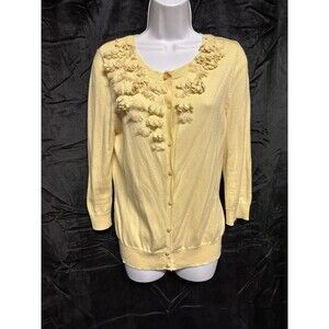 New York & Co Yellow 3/4 Sleeve Knit Scoop Neck Embellished With Flowers